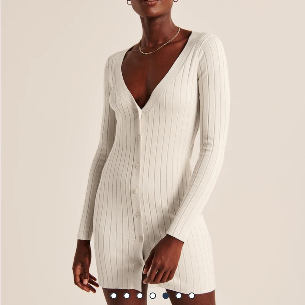 Abercrombie and Fitch olive green long sleeve sweater mini dress